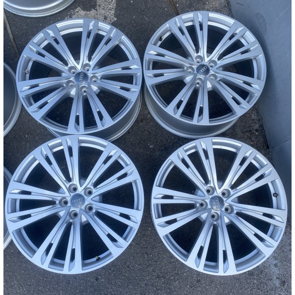 Автодиск R20 5X112 ET40 9,0J h66,6 Original Wheels A4NO601025Q S FCO (GERMANY)