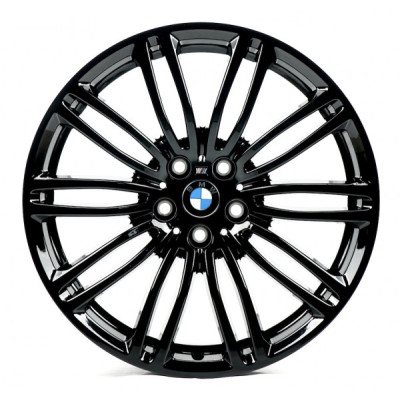 Автодиск R19 5X112 ET44 9,0J h66,6 Replica B021-10 Gloss Black