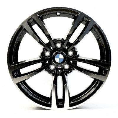 R17 5X112 ET28 8,0J h66,6 Replica B1121 Black Machined Face