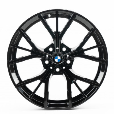 Автодиск R19 5X120 ET30 8,0J h72,5 Replica B1667 Gloss Black