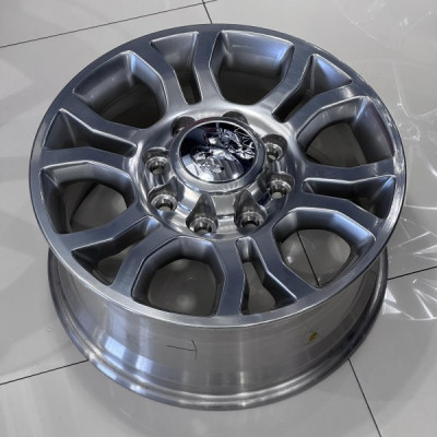Автодиск R18 8X165 ET57,15 8,0J h121,3 Replica DO12 Polish