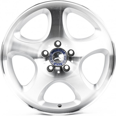 Автодиск R17 5X112 ET37 8,0J h66,6 Replica MR331 Silver Machined Face