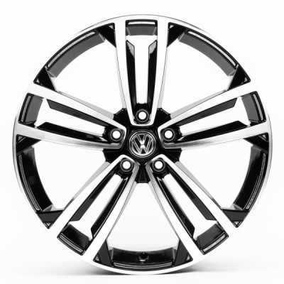 Автодиск R19 5X112 ET45 8,0J h57,1 Replica VV5396 Black Machined Face
