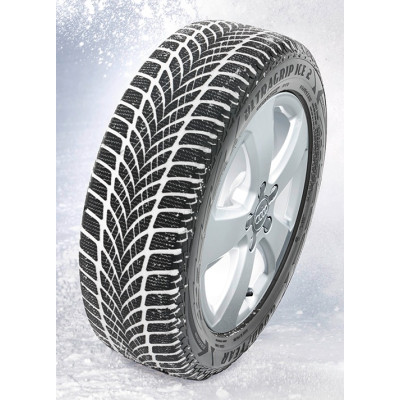 Зимние автошины 215/55 R16 97T XL Goodyear Ultra Grip Ice 2