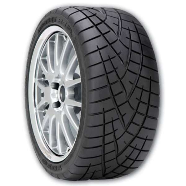 Літні автошини 245/45 R17 95W Toyo Proxes R1R